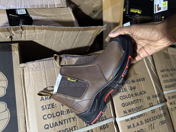 Safetoe Safety Boot (Slip On) · Photo 4