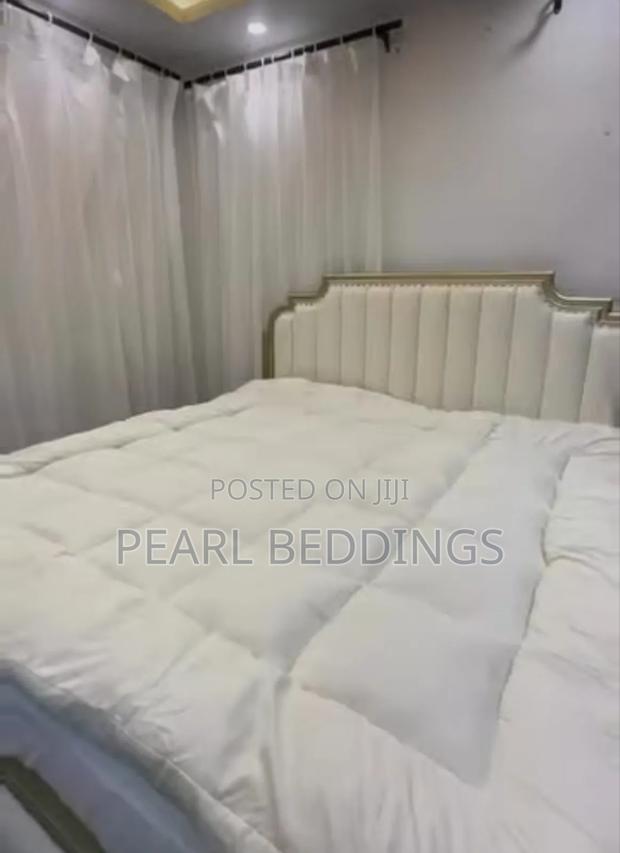 Premium Quality Extra Comfy Comfort and Cushioning Mattress Toppers photo 2