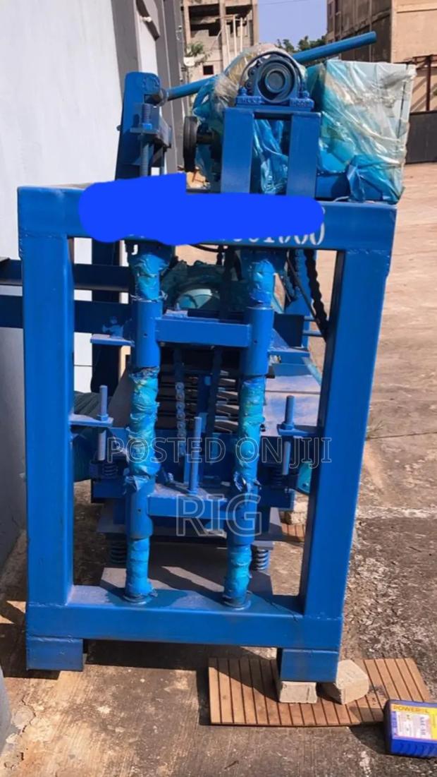 Block Moulding Machine