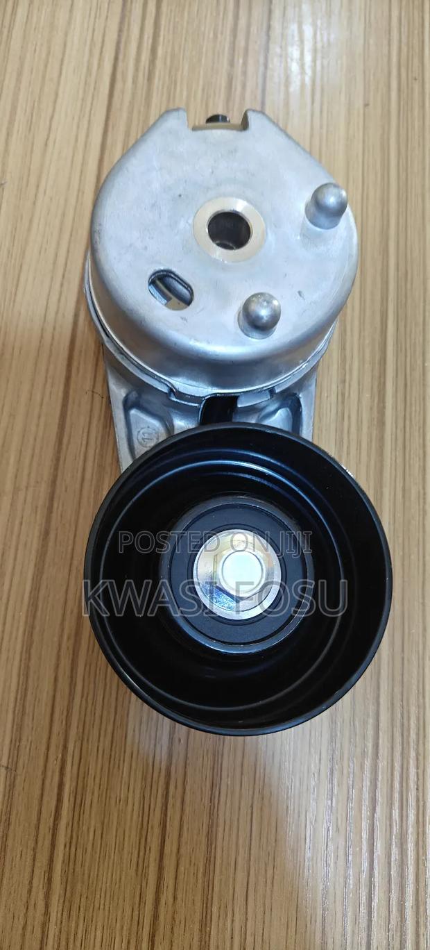 Ford Escape V6 3.0 Belt Adjuster/ Tensional