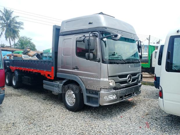 Mercedes Benz Truck Atego 1229 photo 3