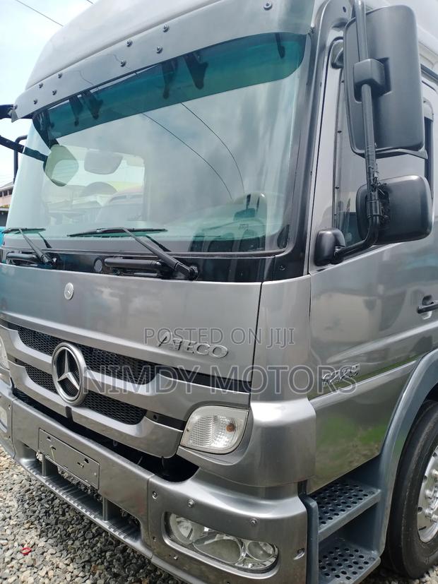 Mercedes Benz Truck Atego 1229 photo 2