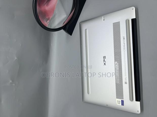 Laptop Dell XPS 13 9370 8GB Intel Core I5 SSD 256GB photo 4
