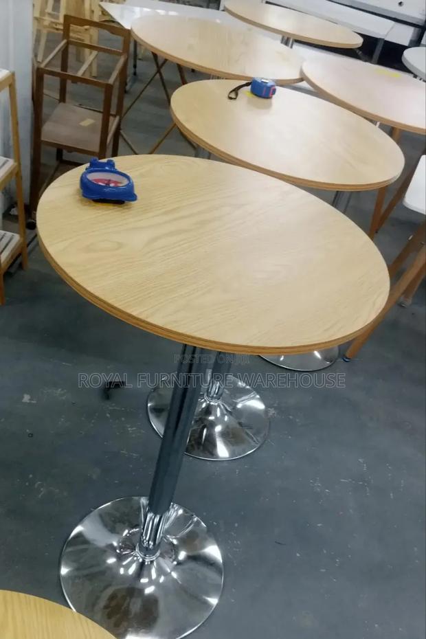 Quality Long Bar Table · Photo 4