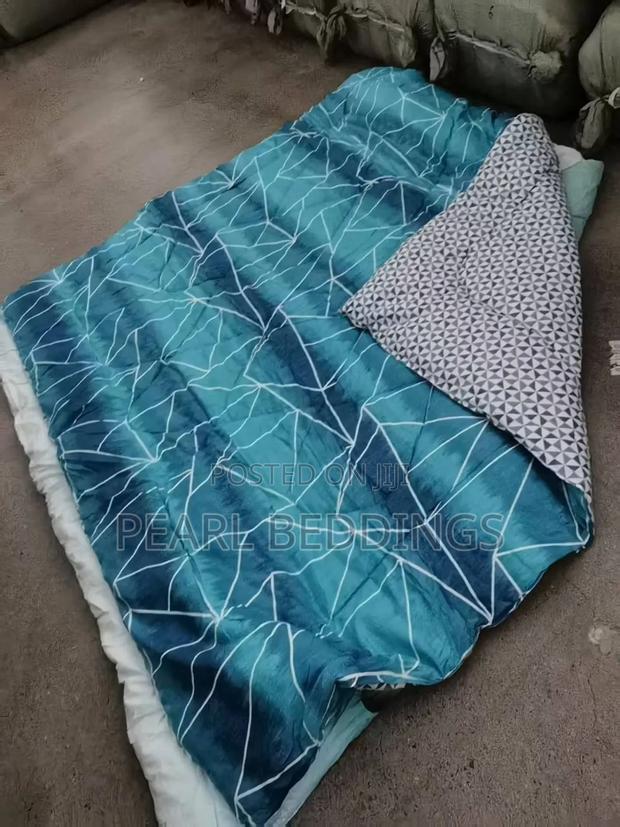 Quality 100% Cotton 7pcs Reversible Duvet Set Available photo 3
