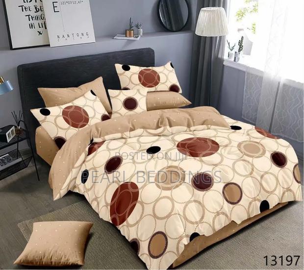 Luxurious 100% Cotton 7pcs Reversible Duvet Set Available in Stock photo 5