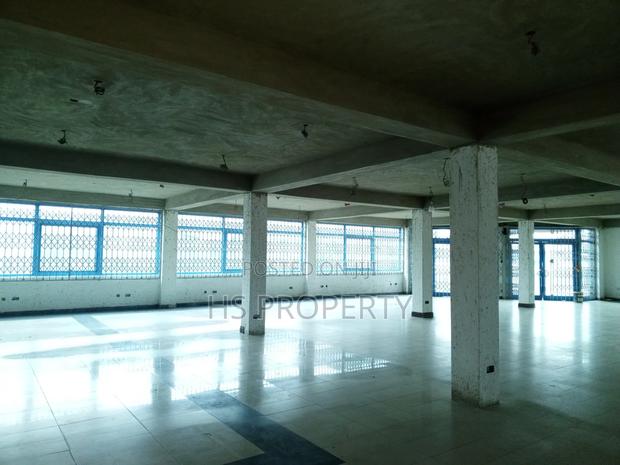490sqm Showroom for Rent at Adenta