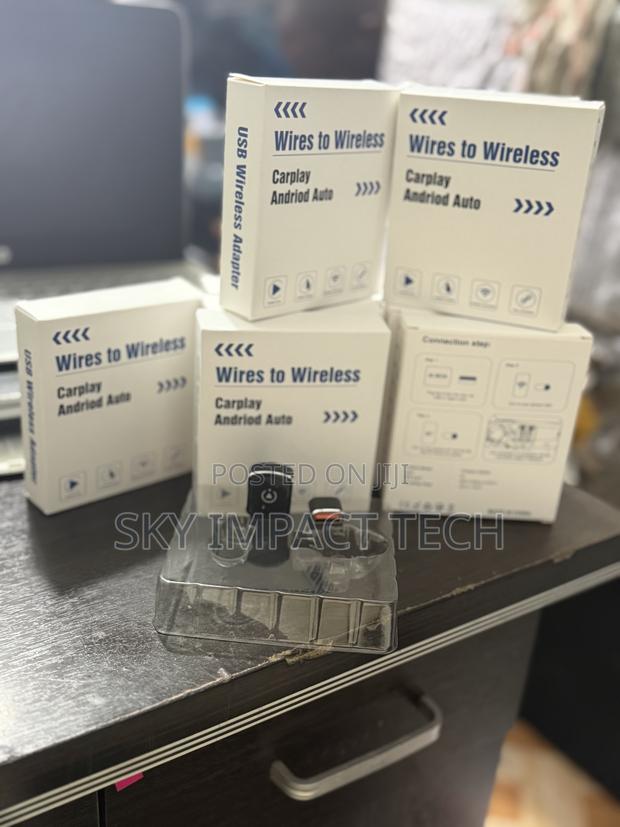 Wireless Apple Carplay/Android Auto Adapter photo 2