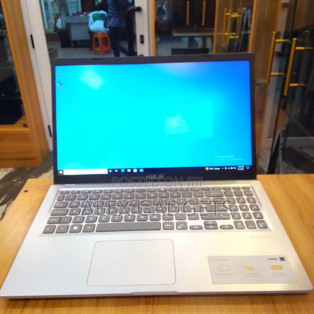 Laptop Asus VivoBook X540SA 12GB Intel Core I3 SSD 256GB