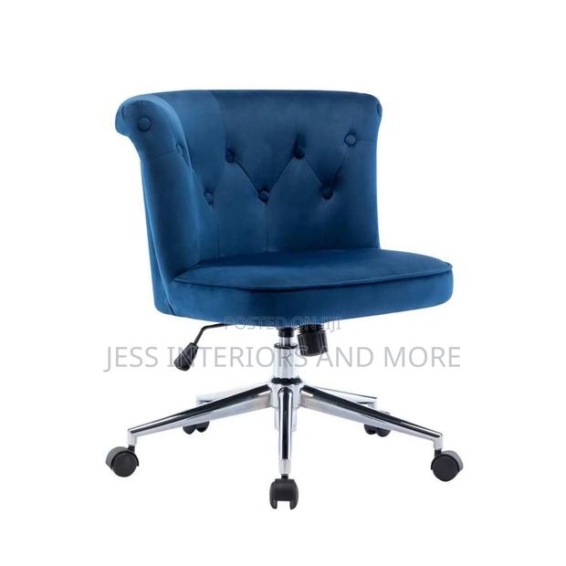 Office Chair -Tufted Velvet · Photo 4