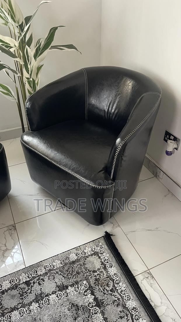 Black Leather Chair With Wheel for Podcast Office and Home Use photo 2