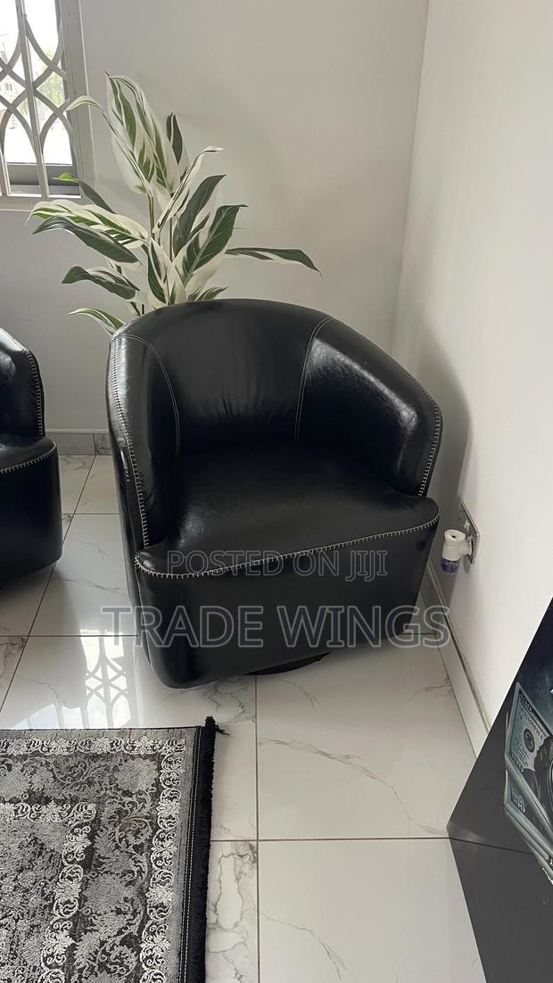 Black Leather Chair With Wheel for Podcast Office and Home Use photo 3