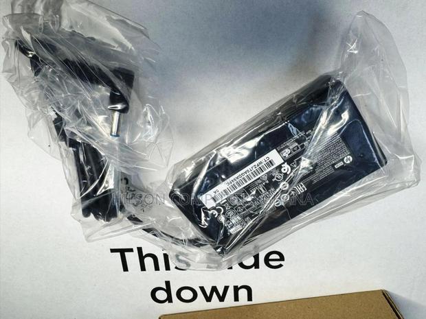 Hp Original 65w Small Blue Pin Charger photo 2
