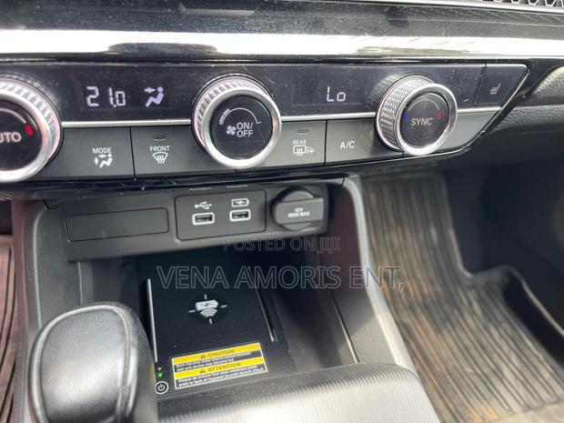 Honda Civic Touring 2022 Blue