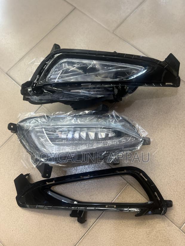 Hyundai Tucson 2016 to 2018 Led Fog Light and Cover photo 3