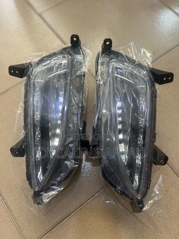 Hyundai Tucson 2016 to 2018 Led Fog Light and Cover photo 4