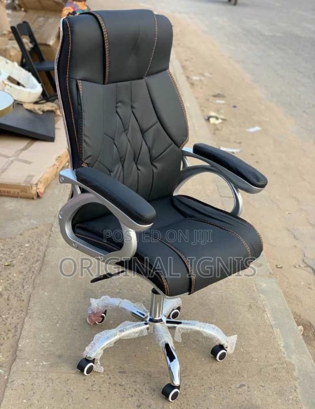 Quality Office Swivel Chair · Photo 4