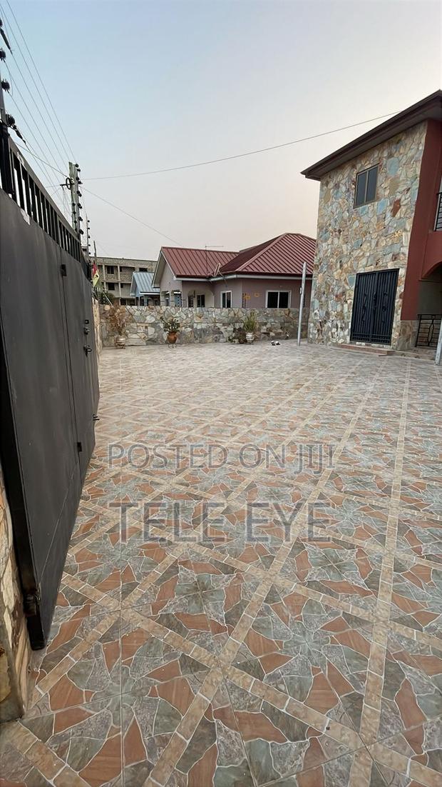 2bdrm Apartment in Adenta Ssnit Flat for rent photo 7