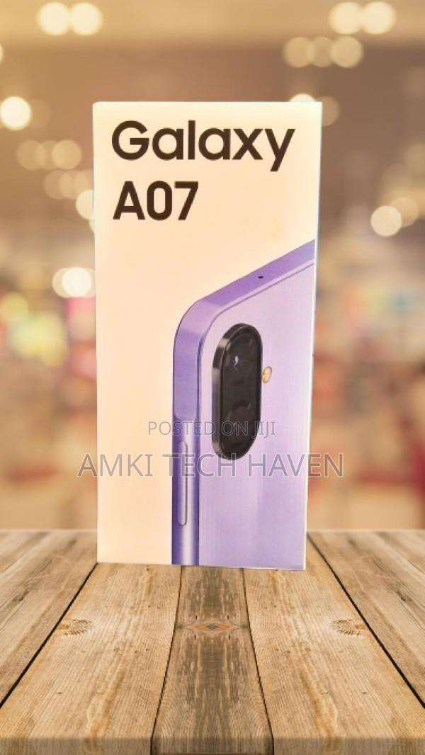 New Samsung Galaxy A07 4G 64 GB Purple photo 2