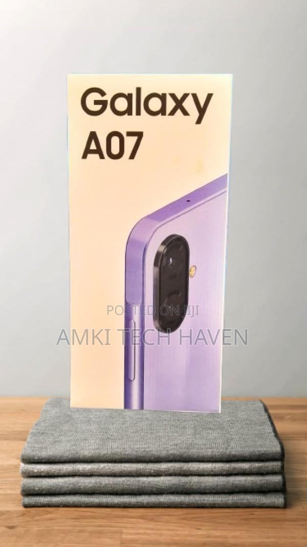 New Samsung Galaxy A07 4G 128 GB Purple photo 2
