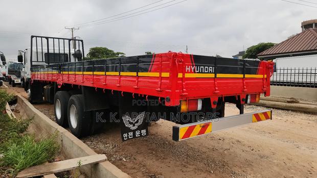 Hyundia 14-Ton Truck Double Axle photo 4