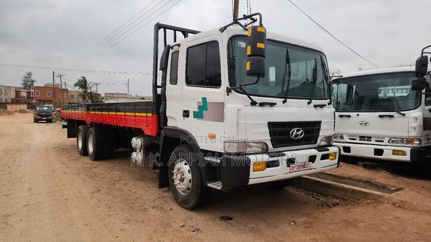 Hyundia 14-Ton Truck Double Axle