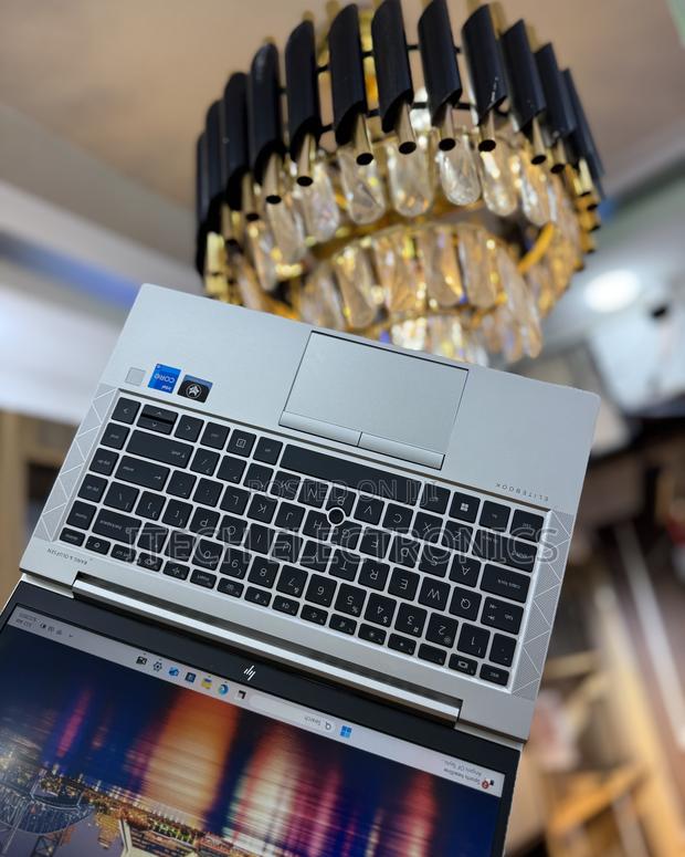 Laptop HP EliteBook 840 G8 16GB Intel Core i5 SSD 512GB photo 4