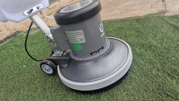 Karcher Floor Cleaner photo 2