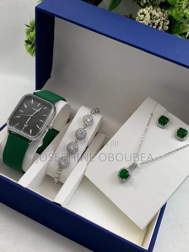 Casio Leader Watches With Bracelet and Necklace photo 6