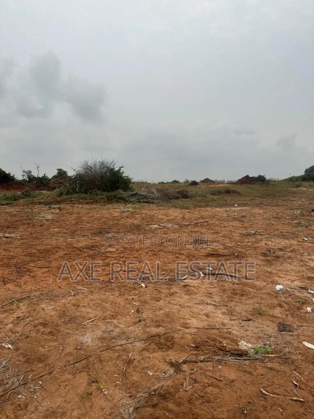 Registered Corner Plots > Ningo Senior High School Prampram · Photo 4