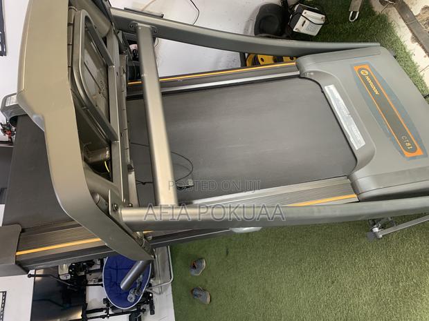Horizon Treadmill 150kg