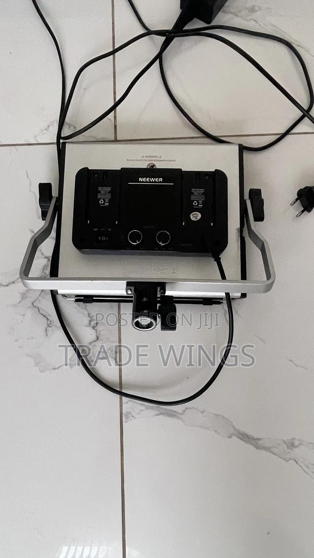 1 Used Neewer Rgb660 Pro Led Light for Sale photo 2