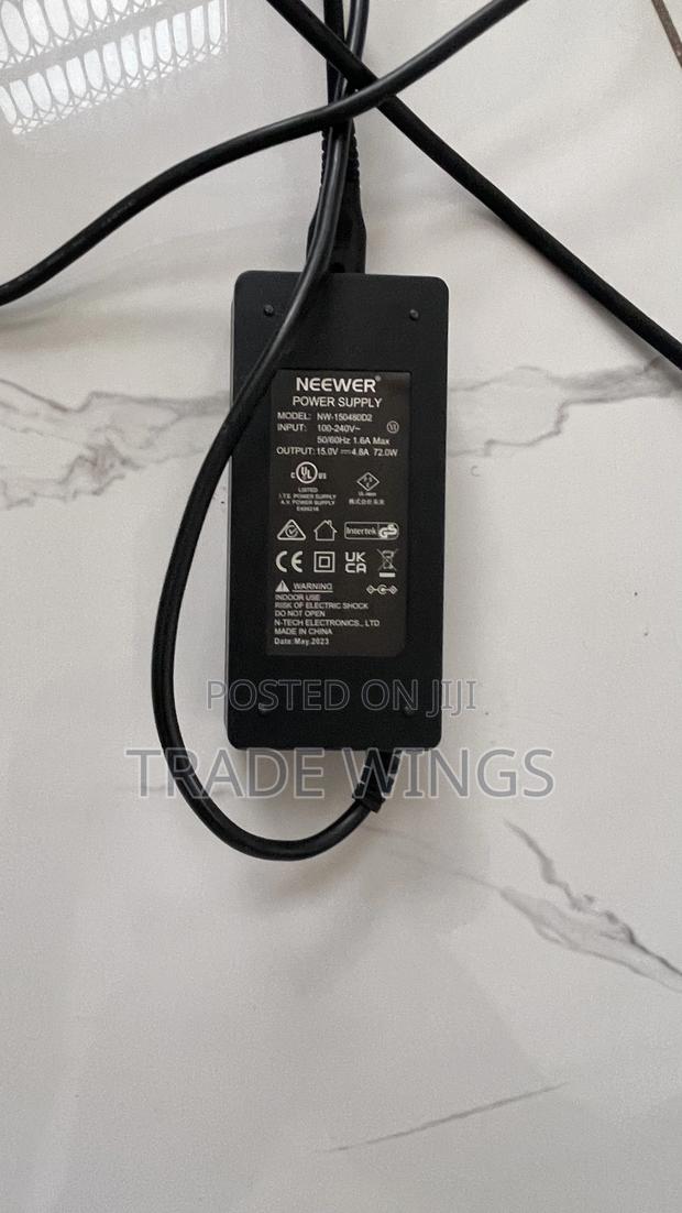 1 Used Neewer Rgb660 Pro Led Light for Sale photo 4