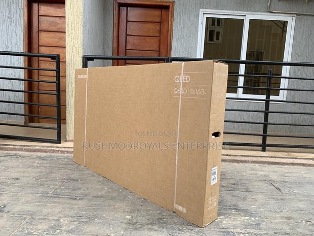 Samsung 65" Q60d Qled Smart Tv · Photo 2