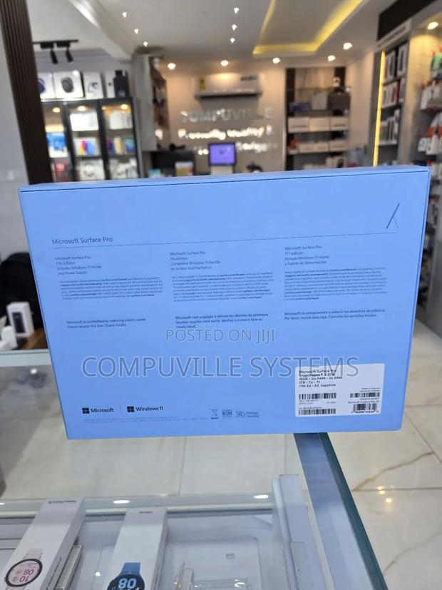 New Microsoft Surface Pro 1 TB Blue · Photo 4