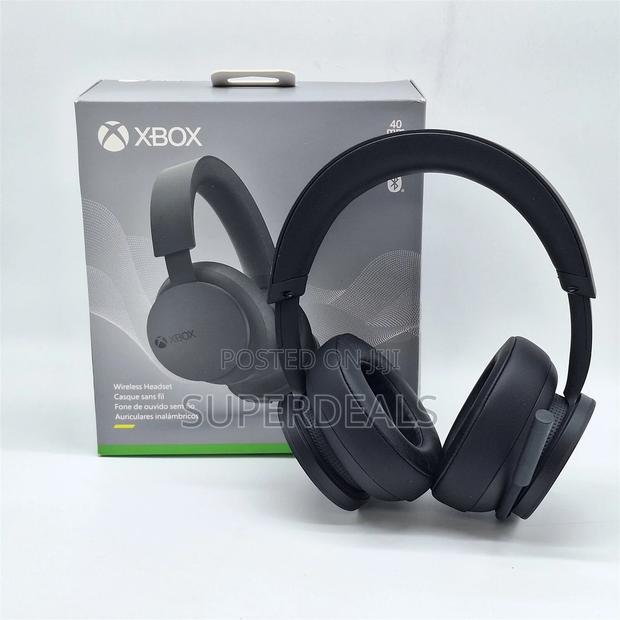 Microsoft Xbox Wireless Gaming Over Ear Headset - Carbon Black