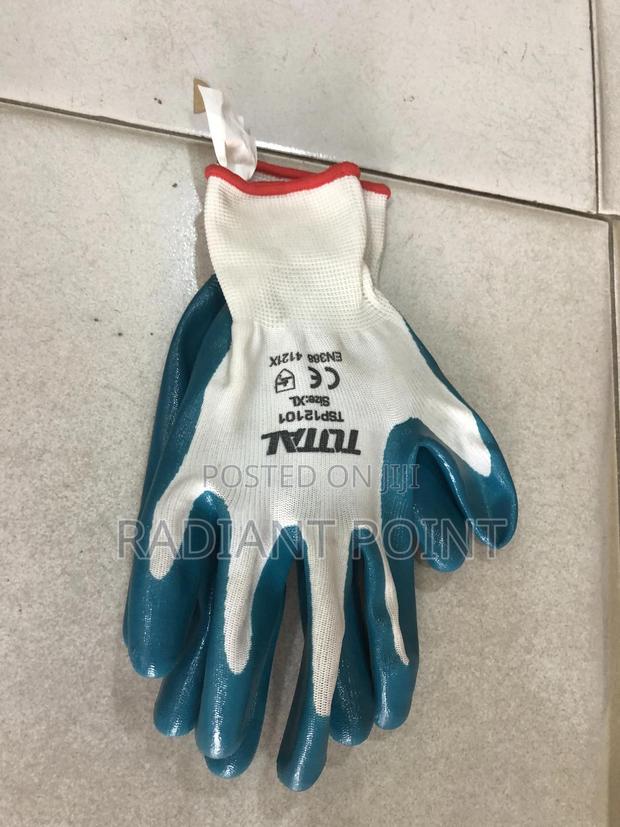 Total Nitrile Safety Gloves (Xl) · Photo 2