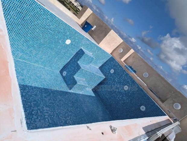 Best Swimming Pools · Photo 3