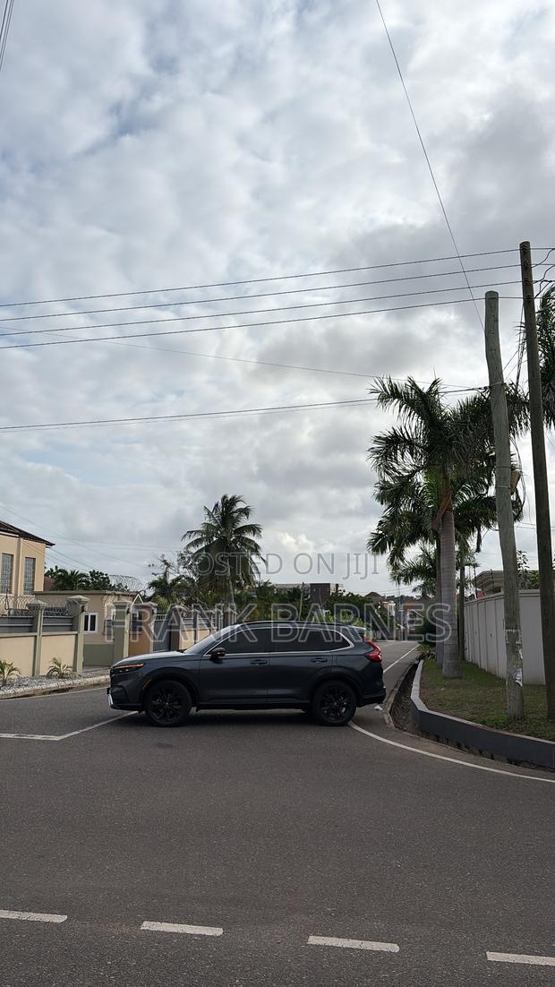 Honda CR-V 2025 Gray