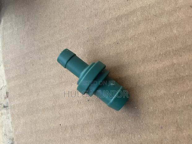 Pcv Valve For Toyota Vitz, Belta, Yaris, Echo photo 4