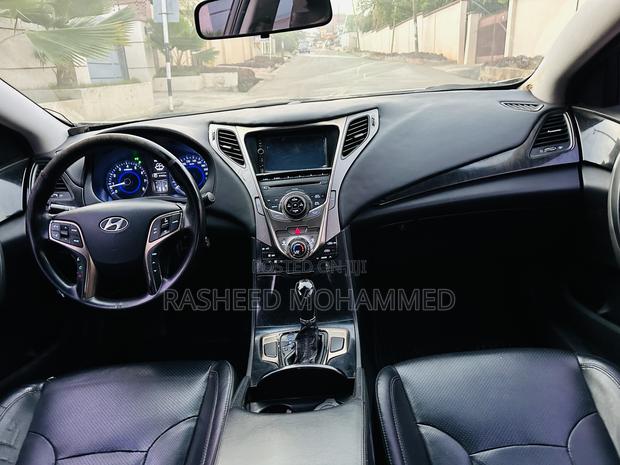 Hyundai Grandeur 2013 Silver