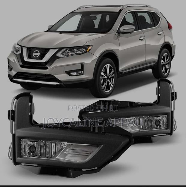 Nissan Rogue Fog Light and Cover 2017 to 2020