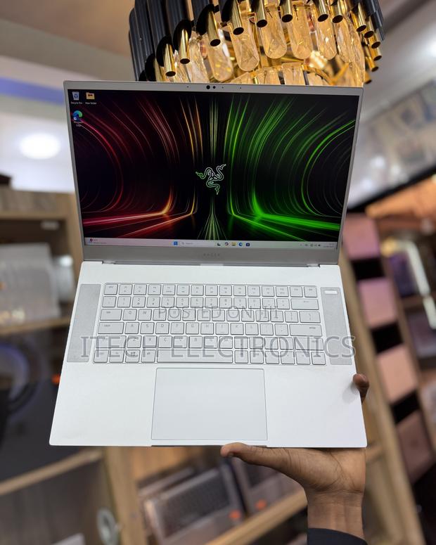 Laptop Razer Blade 16GB Intel Core i7 SSD 512GB