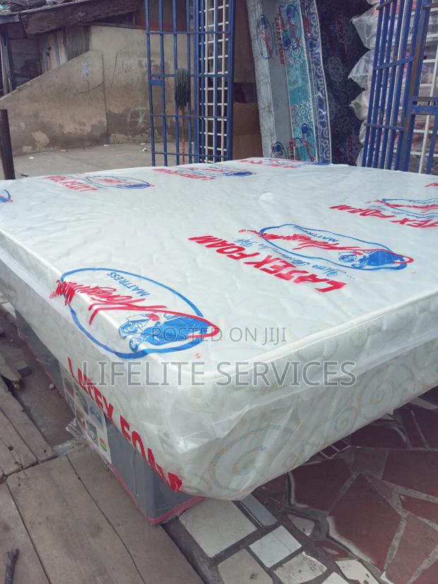 Queen 10" Mattress - Belgian Jacquard Covered