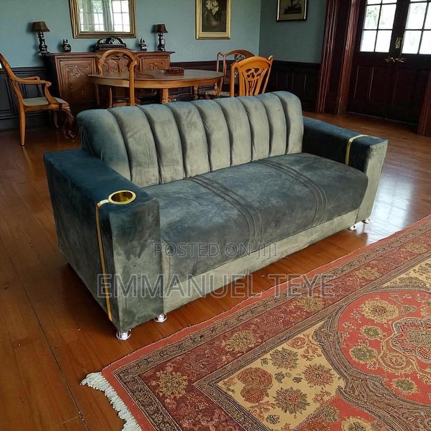 Brand New Luxurious 3 in Sofa Chair · Photo 3
