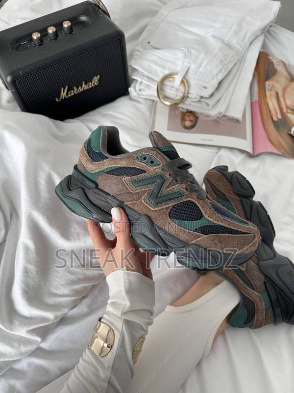 New Balance 9060 Og Amry Green N Black · Photo 3