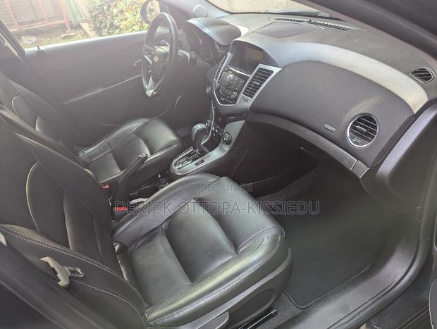 Chevrolet Cruze LTZ 4dr Sedan (1.4L 4cyl Turbo 6A) 2015 Black