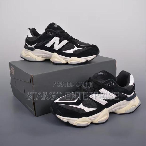 New Balance Sneakers