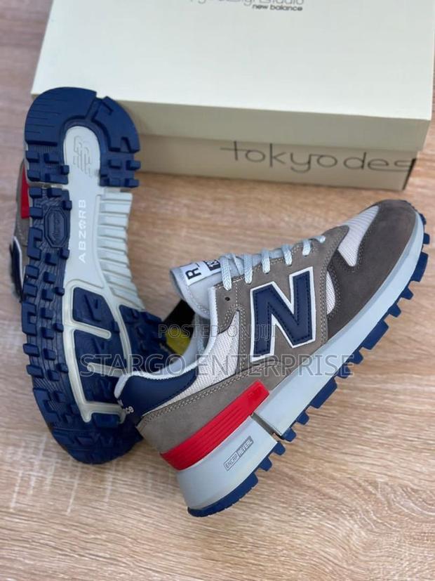 New Balance Sneakers