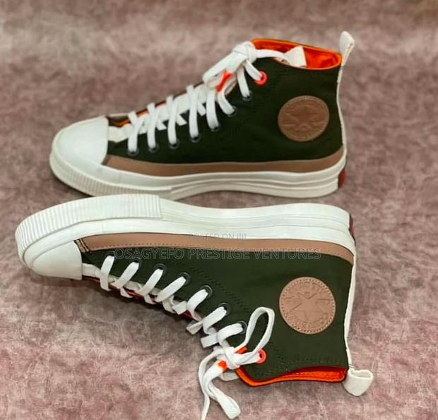 Quality Long Converse · Photo 3